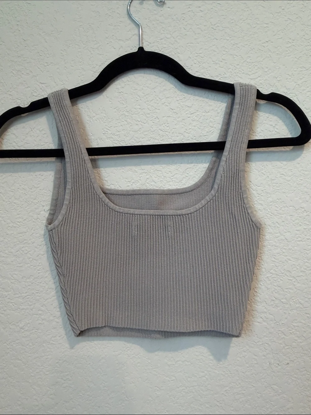 Babaton Ribbed Square Crop Top - Light Gray - Picture 3 of 10